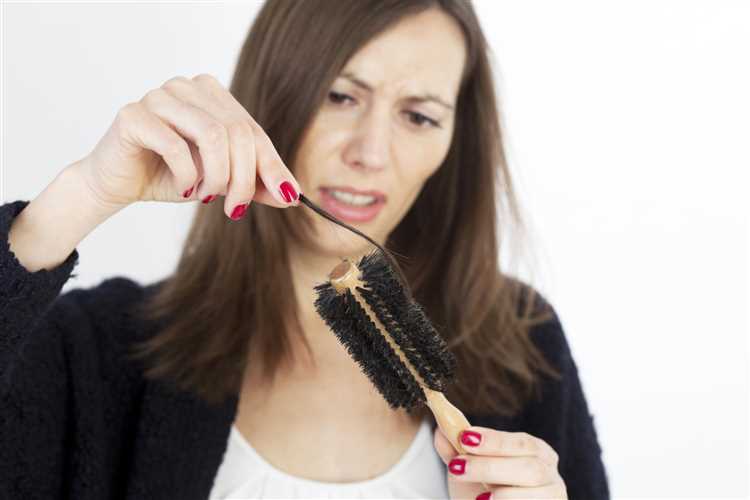 Основные причины сезонного выпадения волос