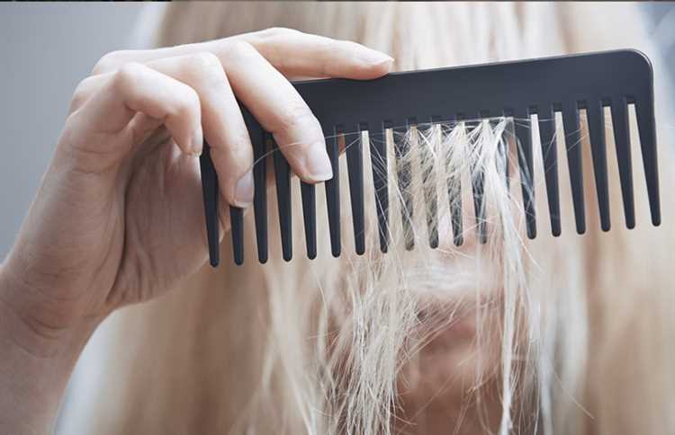 Как справиться с выпадением волос?