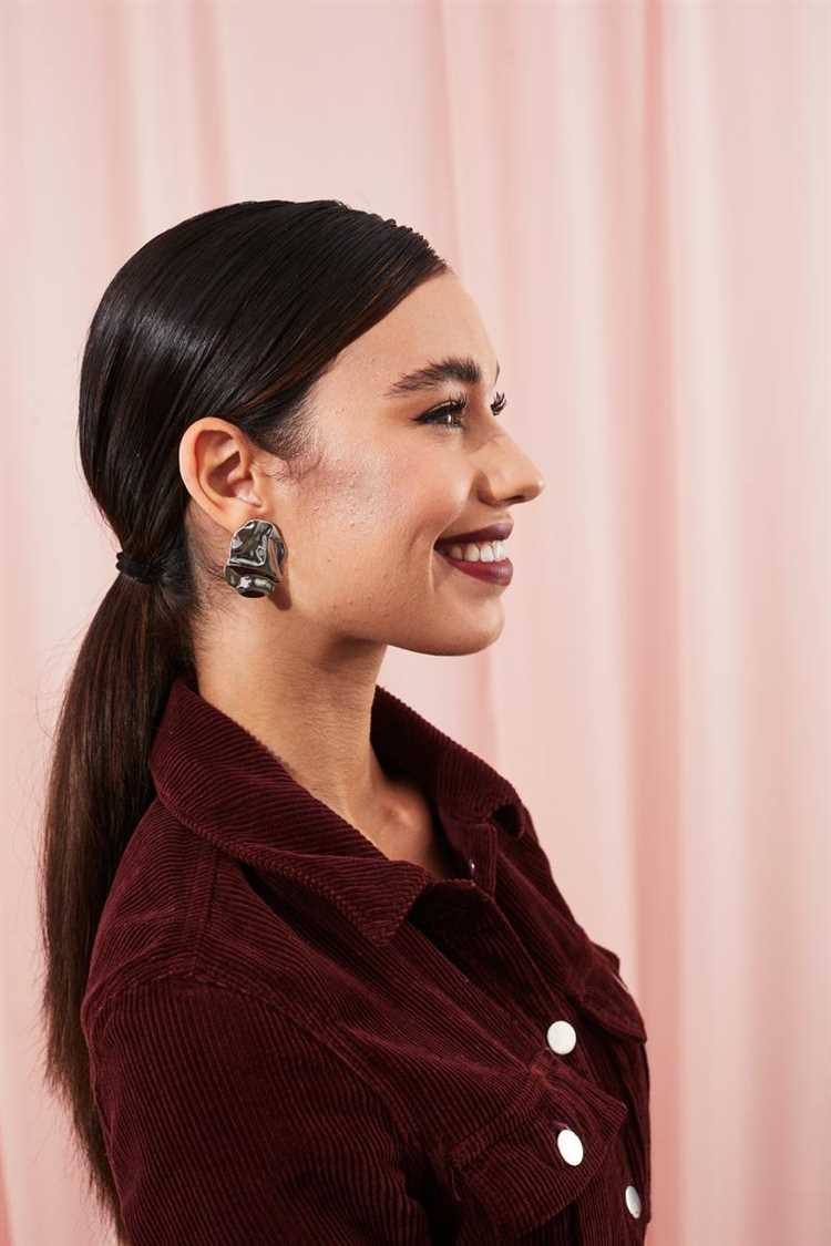 Как выбрать свадебный "хвостик" под форму лица 2 Советы стилиста по фиксации свадебного