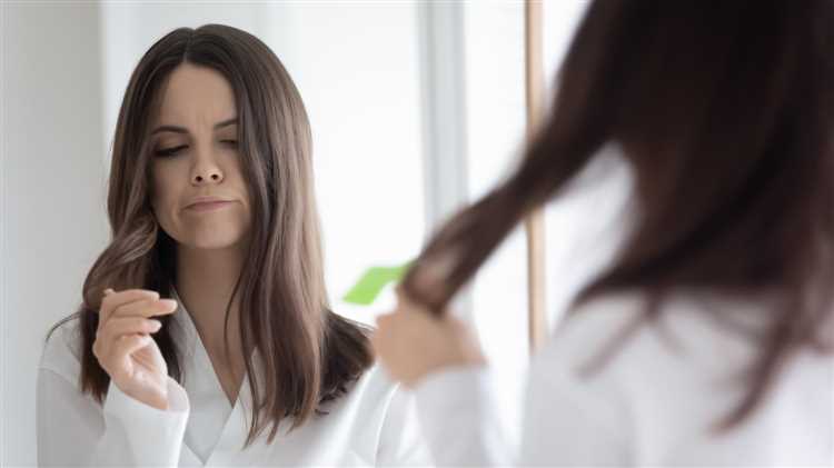 Как защитить волосы от повреждения и секущихся кончиков во время сушки феном