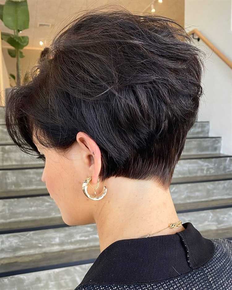 Известные звезды с короткой стрижкой
